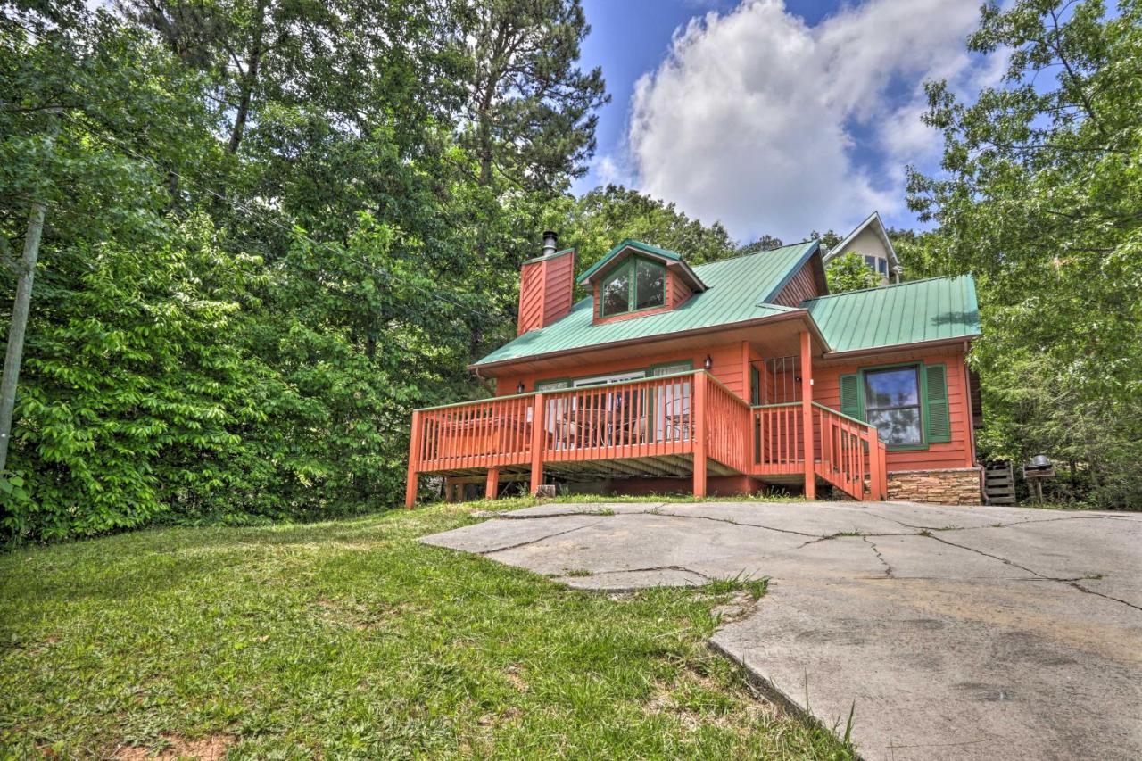 Gatlinburg Chalet Hot Tub, Sauna And Mountain View Exterior foto